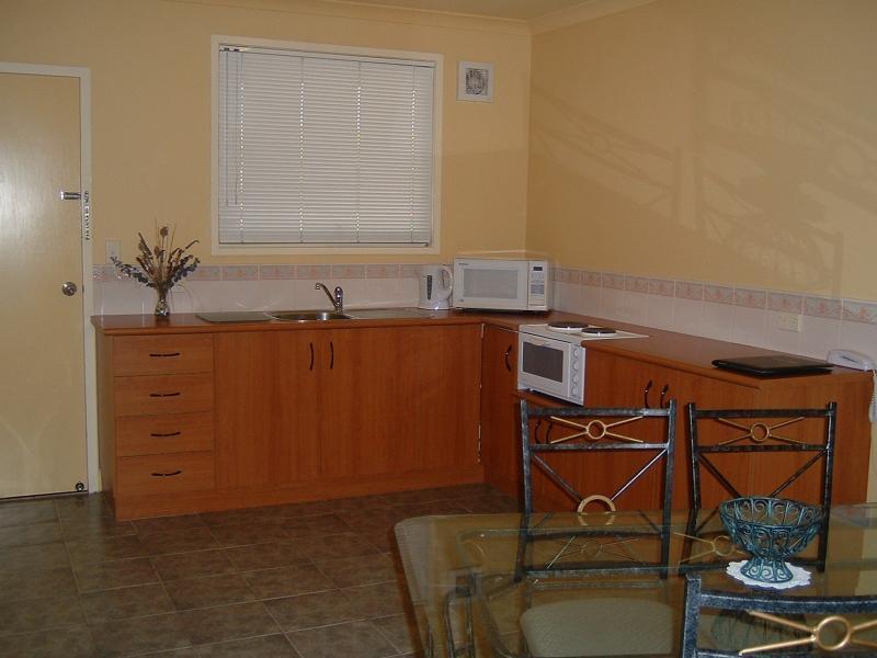 Hopkins House Motel & Apartments Γουόρναμπουλ Εξωτερικό φωτογραφία